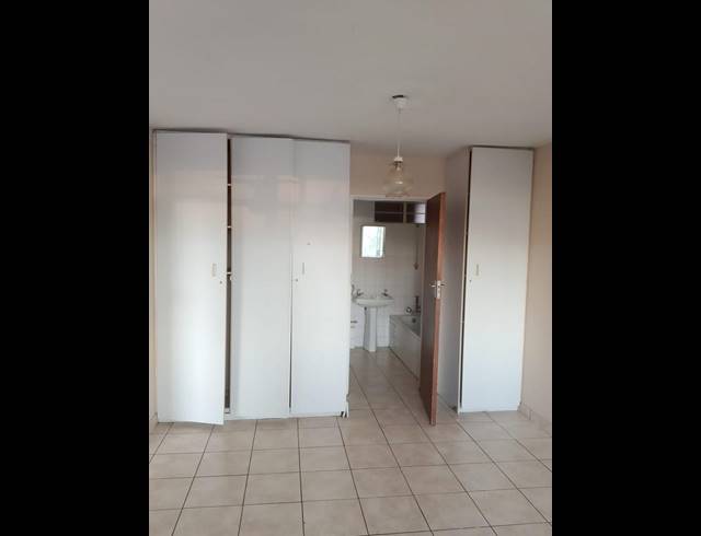 2 BEDROOM PROPERTY TO RENT IN SUNNYSIDE